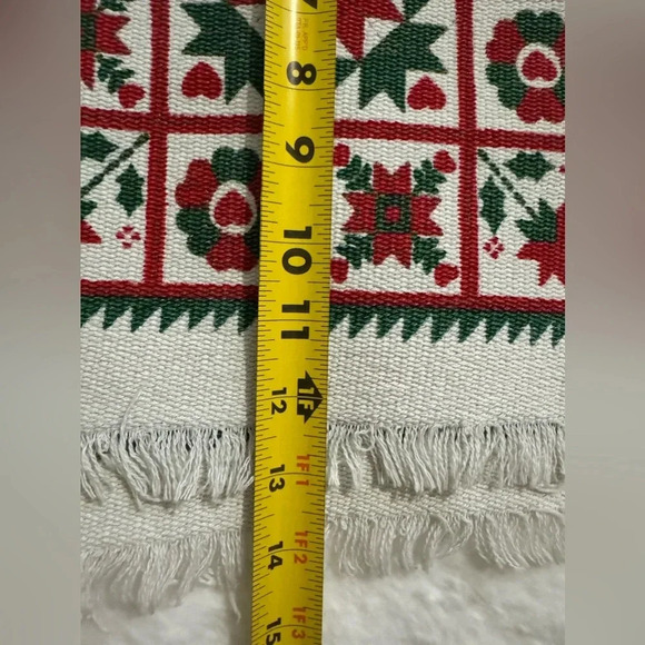 Vintage Placemats Woven Fringed Christmas Holiday Nordic Style Pattern Set of 2 - Picture 7 of 8